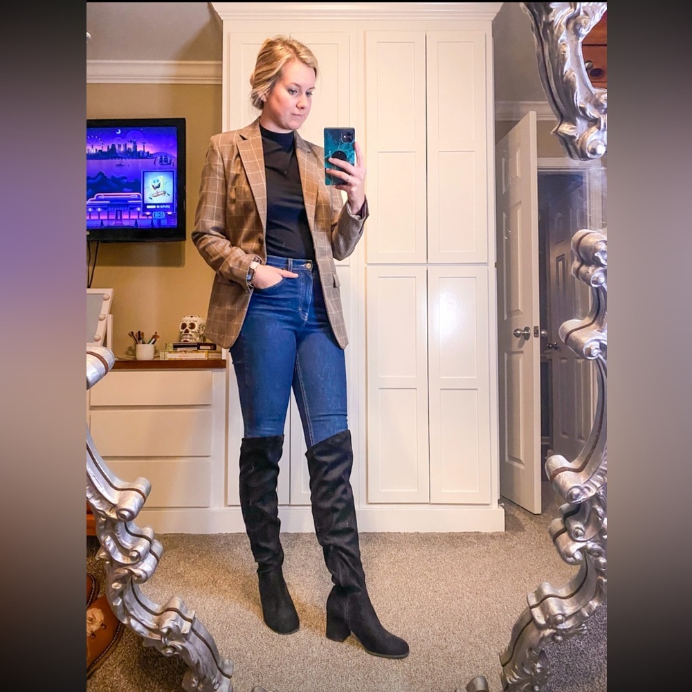 Black Over-the-Knee Boots